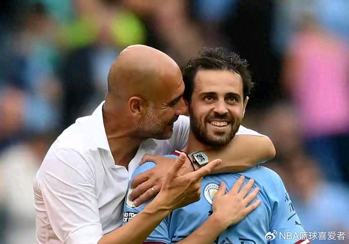 世界杯高清直播平台-瓜帅“心头肉”B席今夏自由身离队？曼城这步棋我看不懂！|瓜迪奥拉|埃尔林-哈兰德|巴塞罗那|阿奎罗|巴萨_新浪体育_新浪新闻